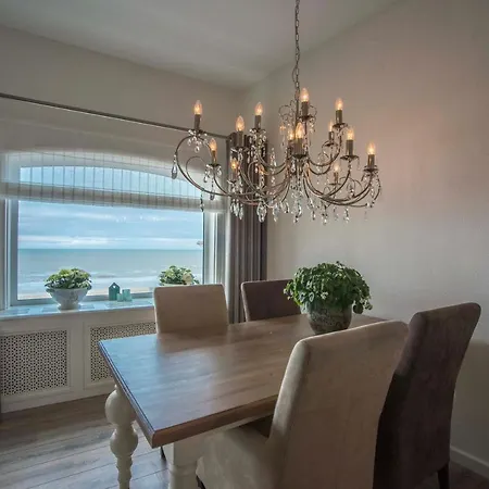 Sea View *